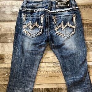 Miss Me embroidered M pockets Distressed Jeans medium dark wash